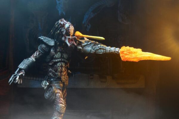 NECA PREDATOR ULTIMATE GUARDIAN PREDATOR 7" SCALE ACTION FIGURE - Image 3