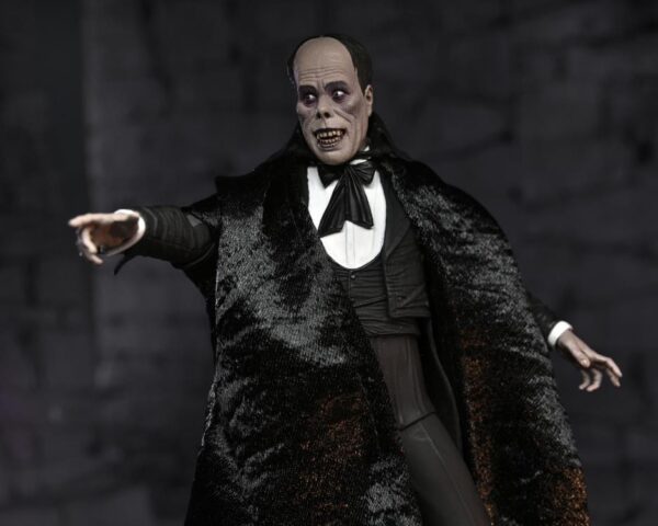 NECA ULTIMATE THE PHANTOM OF THE OPERA 7" ACTION FIGURE - Image 12