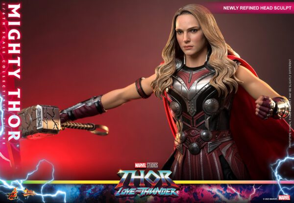 HOT TOYS 12″ MARVEL STUDIOS THOR LOVE AND THUNDER MIGHTY THOR JANE FOSTER SIXTH SCALE FIGURE MMS663 - Image 15