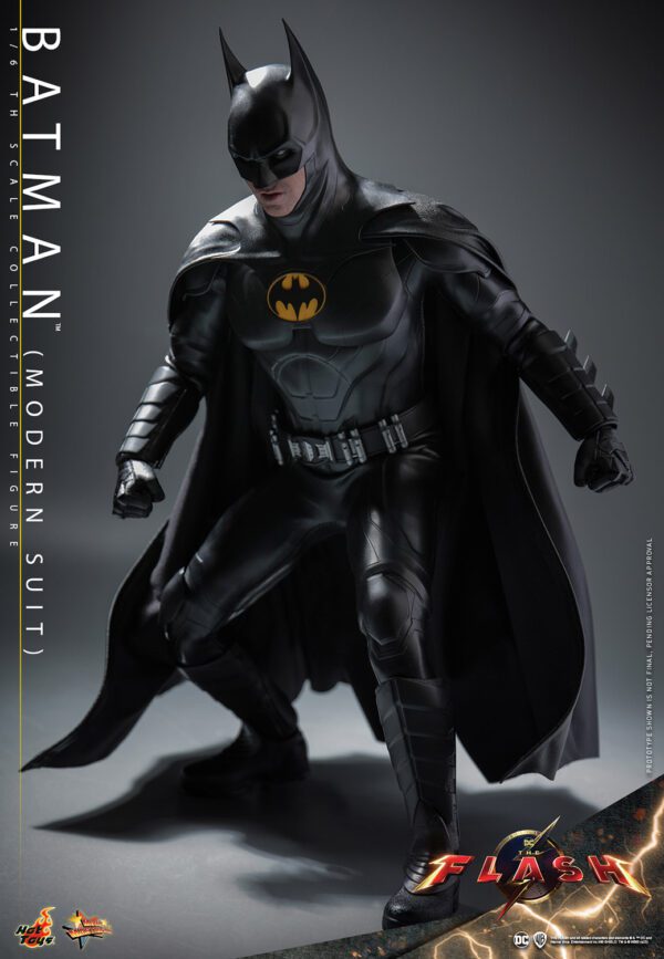 HOT TOYS 12" DC COMICS THE FLASH BATMAN MODERN SUIT MICHAEL KEATON 1/6TH MMS712 - Image 21