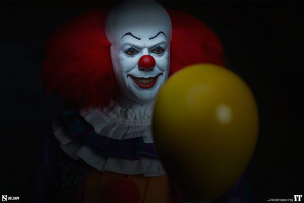 SIDESHOW COLLECTIBLES 12" IT PENNYWISE CLOWN 1/6TH SCALE FIGURE - Image 8