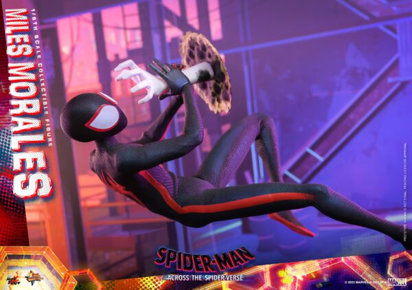 HOT TOYS 12" Spider-Man: Across the Spider-Verse Spider-MAN MMS710 1/6TH MILES MORALES - Image 21
