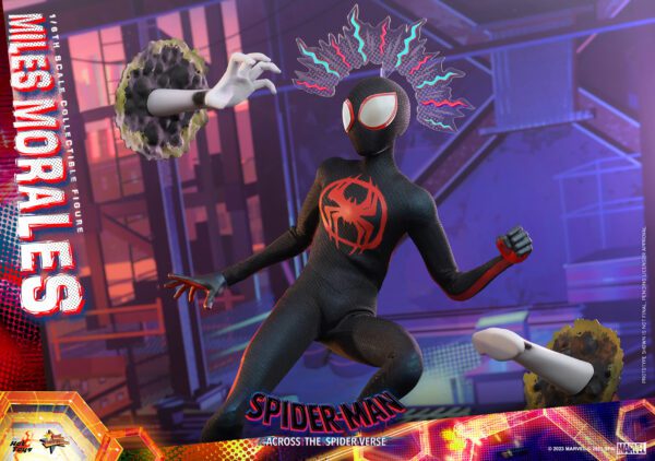 HOT TOYS 12" Spider-Man: Across the Spider-Verse Spider-MAN MMS710 1/6TH MILES MORALES - Image 22